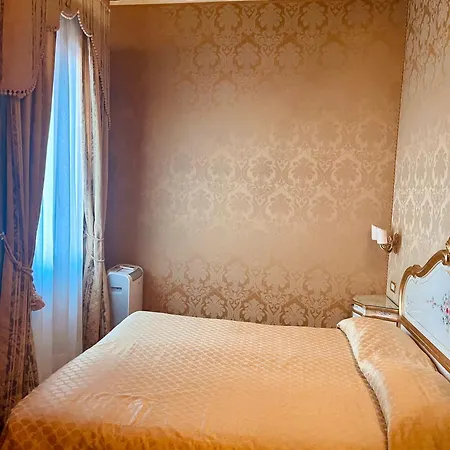 克雷尔酒店 3* 威尼斯