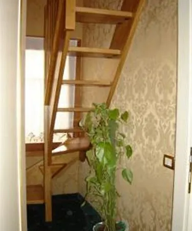 Correr Guest house
